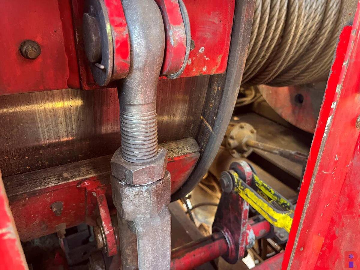Used 2014 SERVICE KING 575 DD 104’-250K 5-AXLE WELL SERVICE WORKOVER RIG