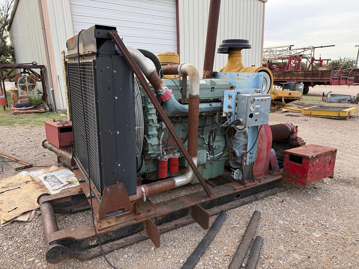 Used DETROIT SERIES 60 12.7L W/ 18” AIRFLEX CLUTCH, JACK SHAFT 10-GROOVE SHEAVE & RADIATOR, SKIDDED