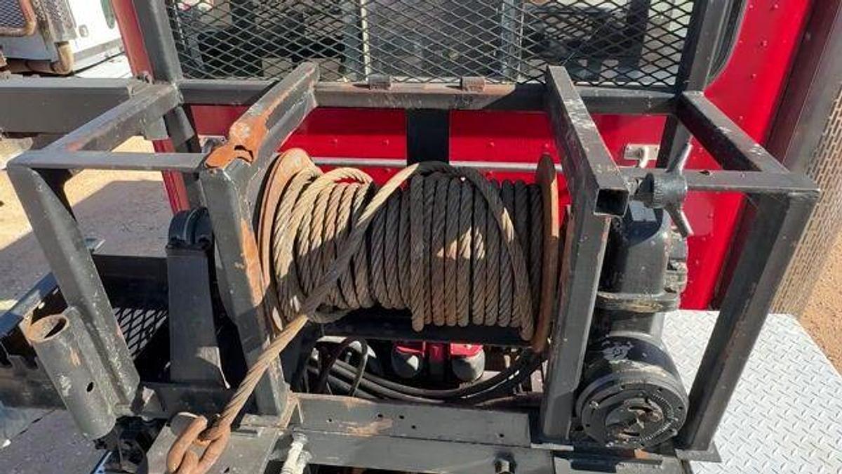 Used 1998 PETERBILT 357 T/A DAYCAB WINCH TRUCK