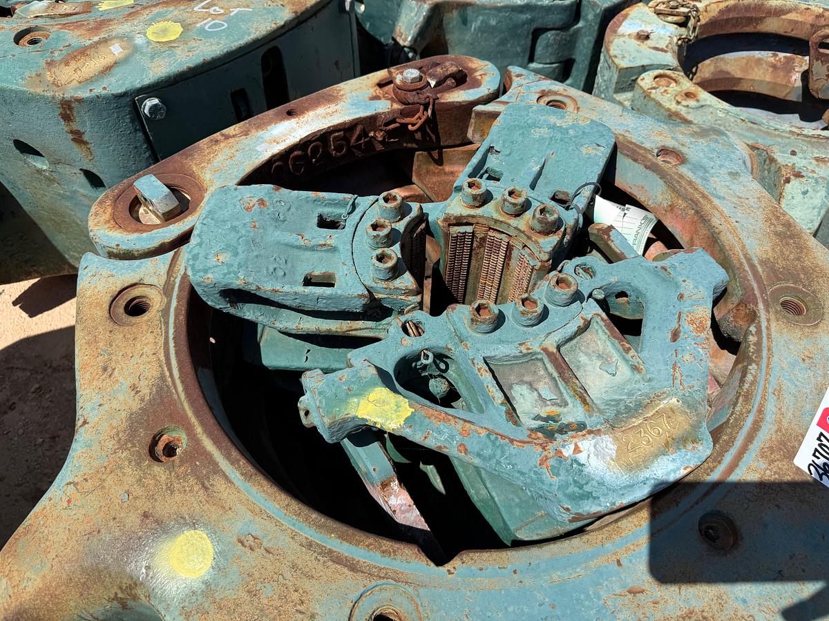 Used LOT W/ (3) BJ 500-TON SLIP TYPE SPIDER CASING ELEVATORS