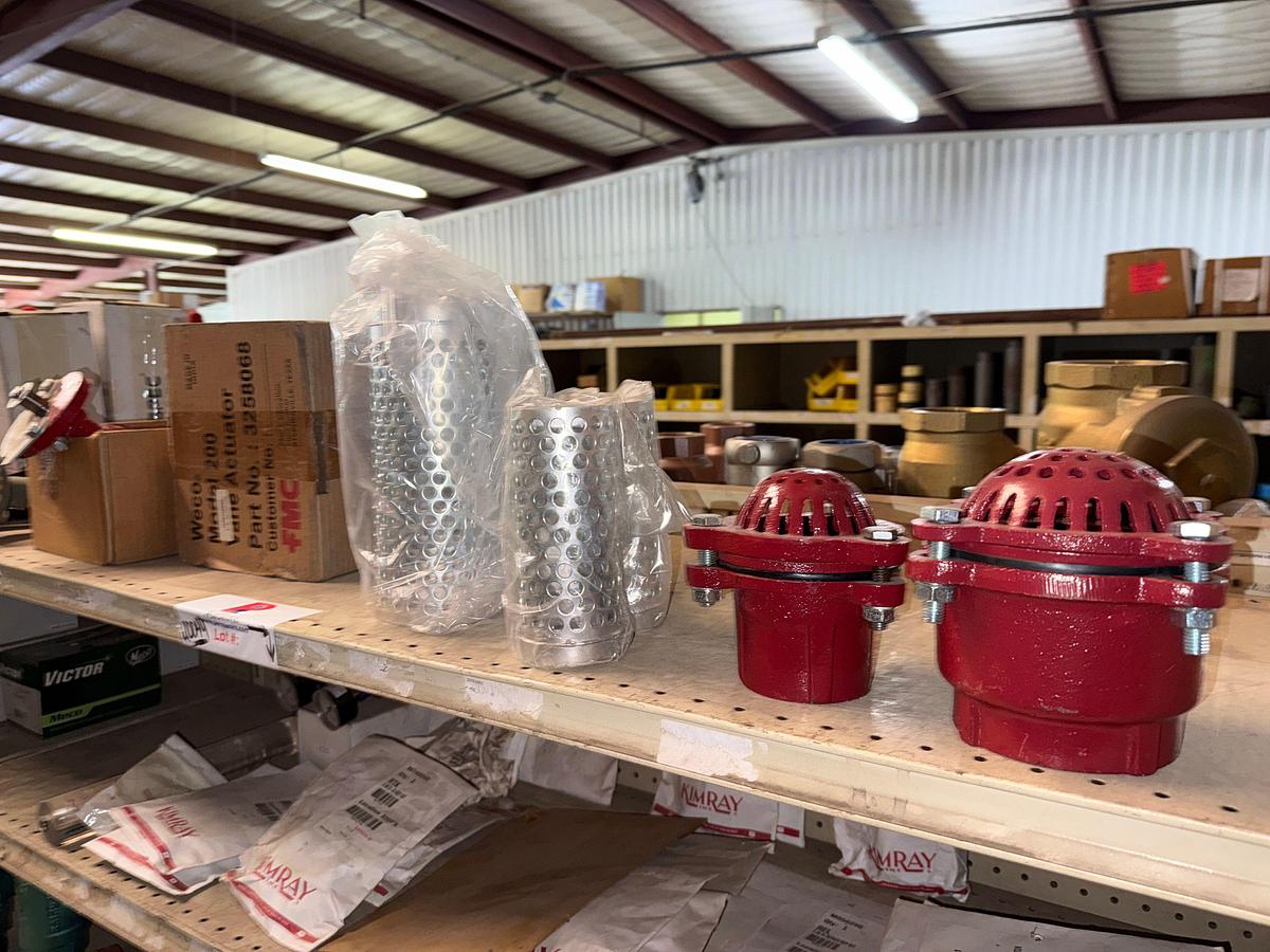 Used SECTION OF (10+) KIMRAY MOTOR VALVES, TRUNIONS, & REPAIR KITS, WSI HEAVY WALL TEES, BAIRD 125 PSI RELIEF VALVES, & RELATED