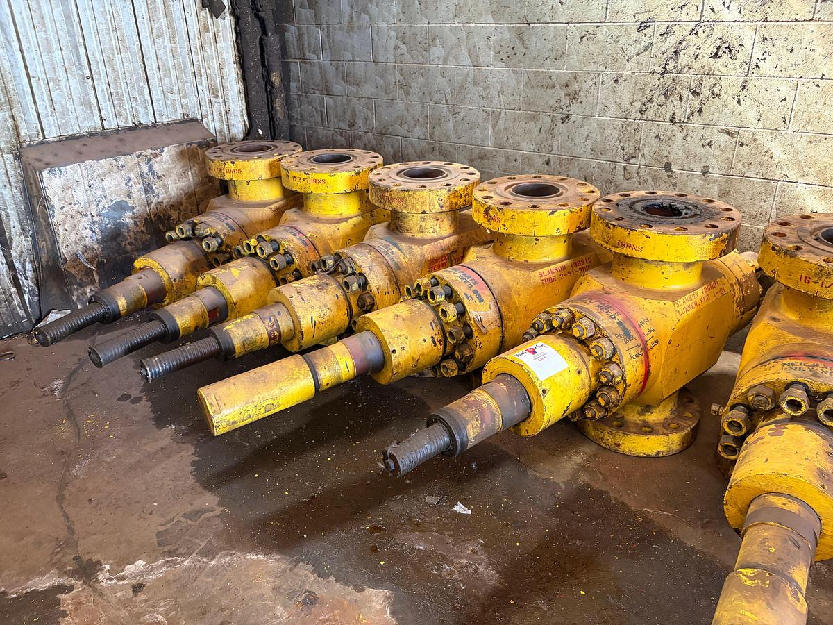 Used (5x$) 7-1/16” 10k frac valves