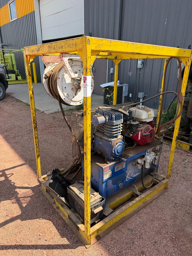 Used 4.6’ x 4.6’ QUINCY MOD G213H30HCB COMPRESSOR SKIDDED W/ (2) BBLS OF CERTIFIED GREASE