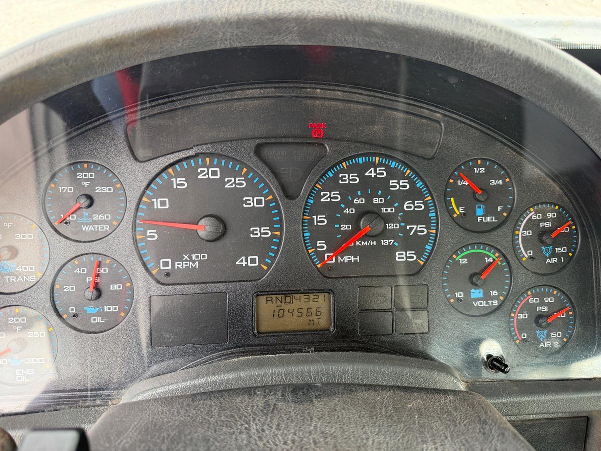 Used WATSON HOPPER SWAB RIG MTD. ON 2007 INTERNATIONAL TRUCK