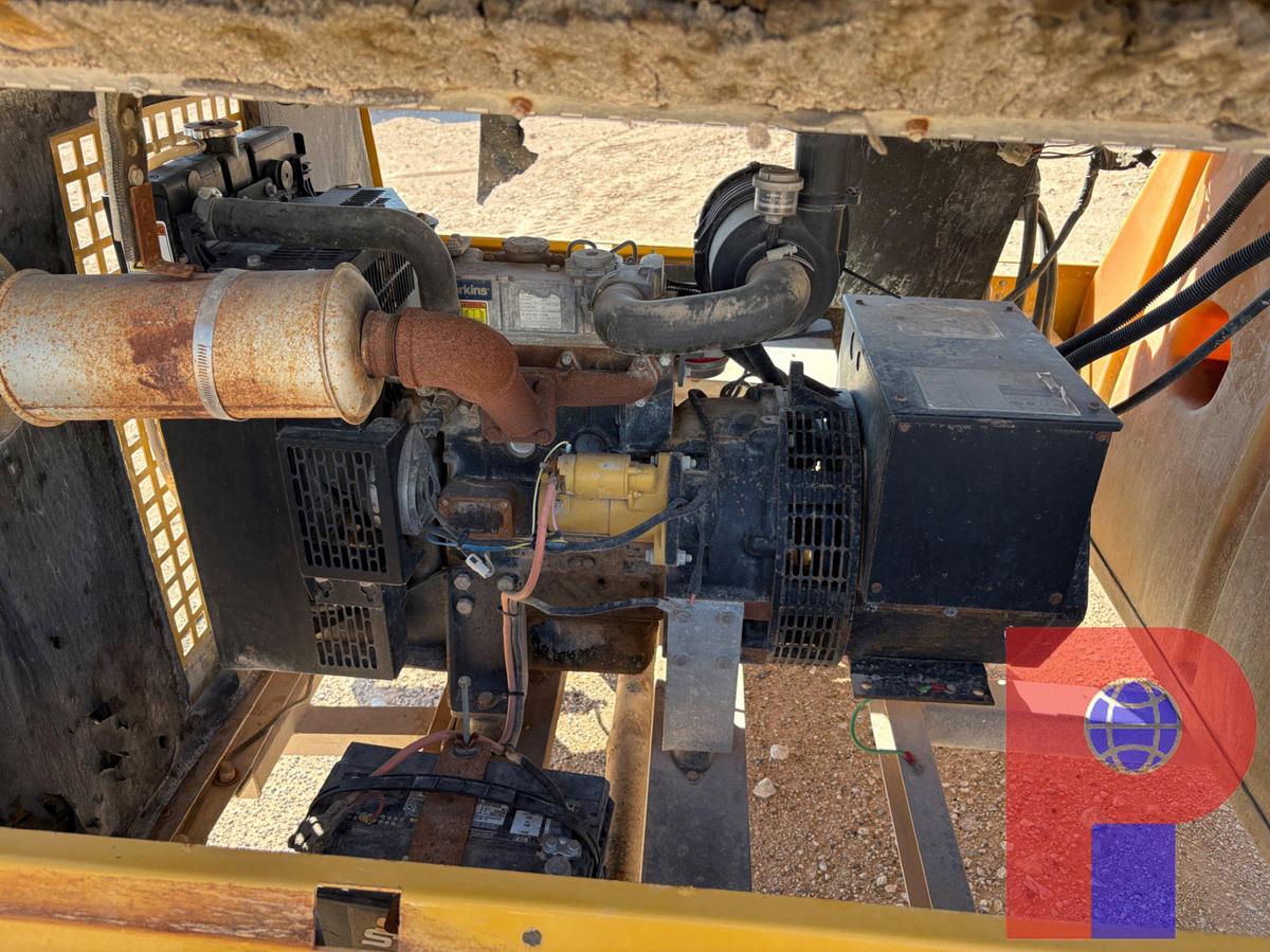 Used WARREN POWER SYSTEMS WPW84MH 8KW S/A BUMPER PULL LIGHT TOWER