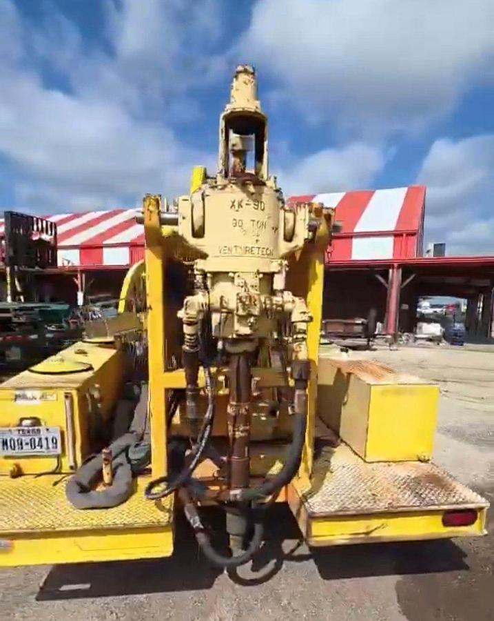 Used 2008 VENTURETECH XK-90 POWER SWIVEL MTD ON T/A GOOSENECK TRAILER