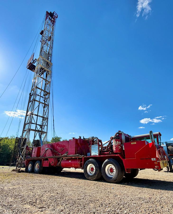 Used 1979 FRANKS EXPLORER III 1287/160 DTD-HT 96’-215K 4-AXLE WELL SERVICE WORKOVER RIG