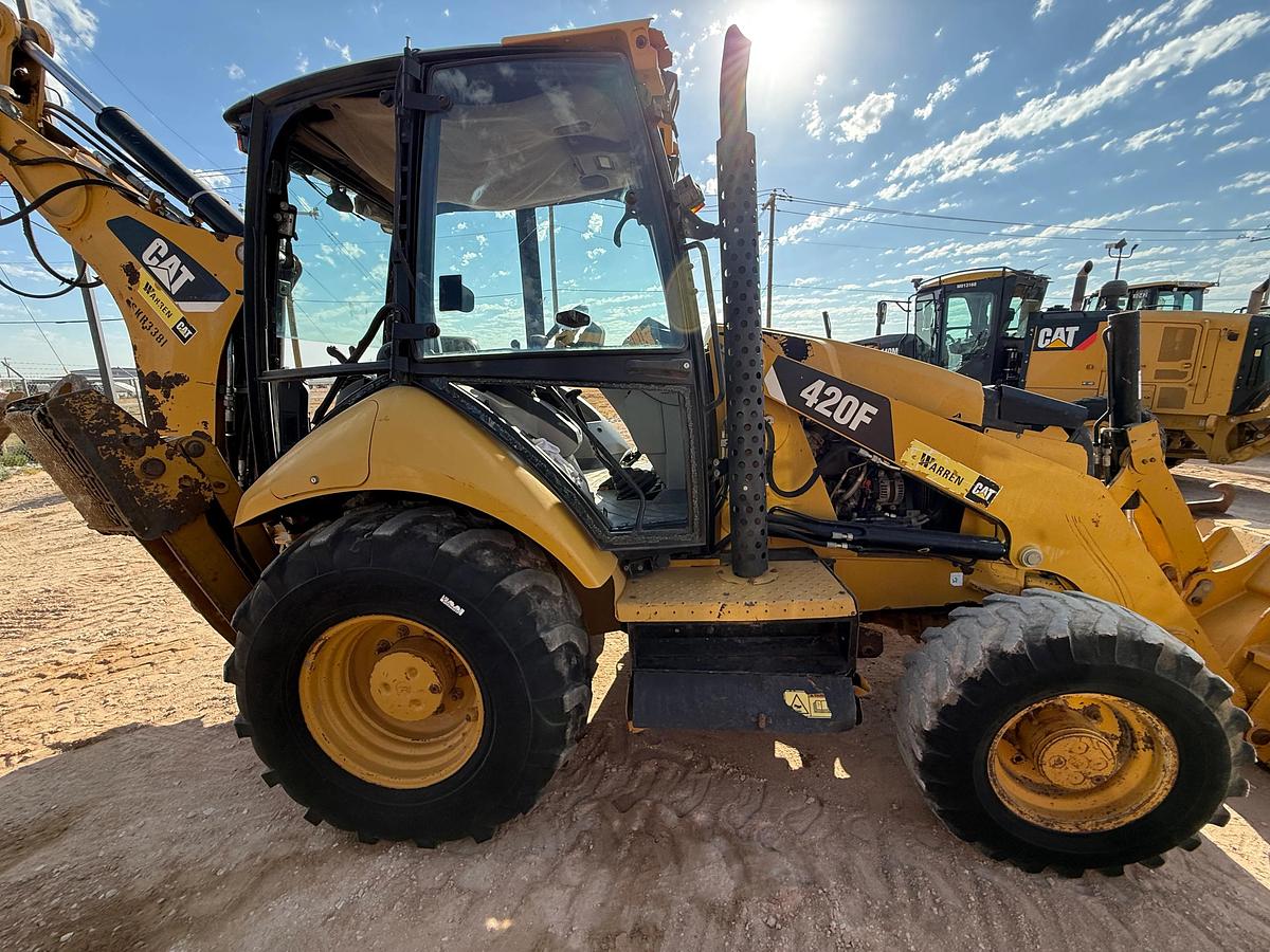 Used 2014 CATERPILLAR 420F BACKHOE
