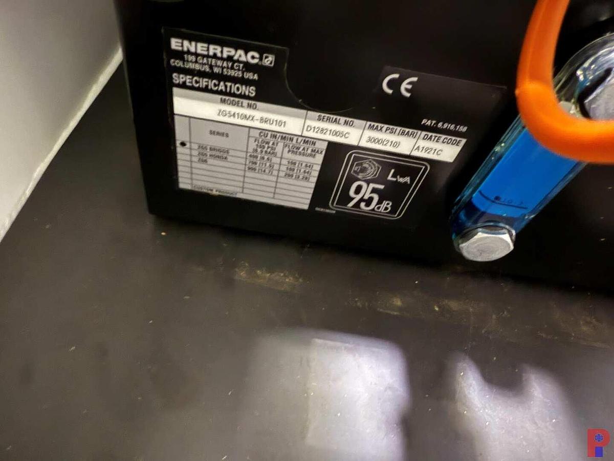 Used NEW POLE JACK ENERPAC ZG5 GAS POWERED 3K PSI HPU