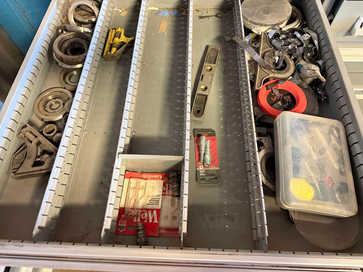 Used LYON MSS II 15-DRAWER ROLLING TOOL CABINET W/ MACHINE SHOP TOOLS