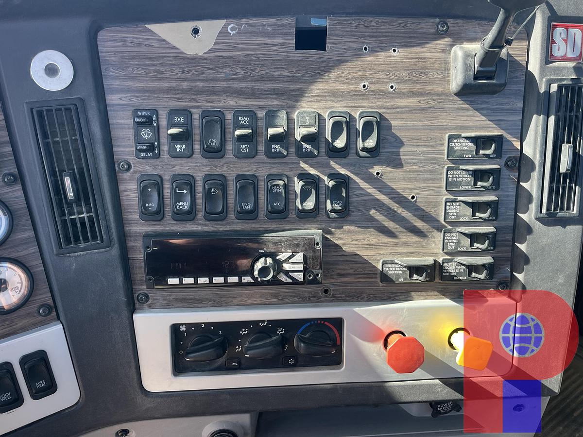 Used 2019 FREIGHTLINER CORONADO 122 SD T/A DAYCAB HAUL TRUCK *CNG Dual Fuel*