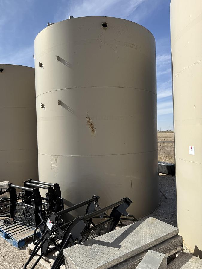 Used 2007 CRALL PRODUCTS 12’ DIA X 15’ H 300 BBL CRUDE OIL STORAGE TANK