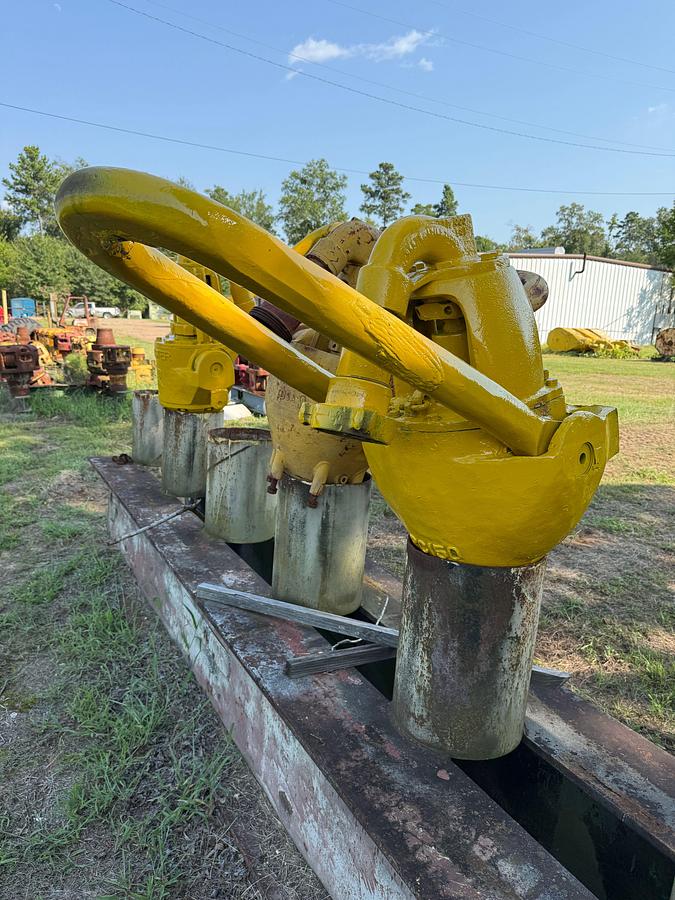 Used OILWELL PC150 150-TON 4-1/2” FH BOX ROTARY SWIVEL
