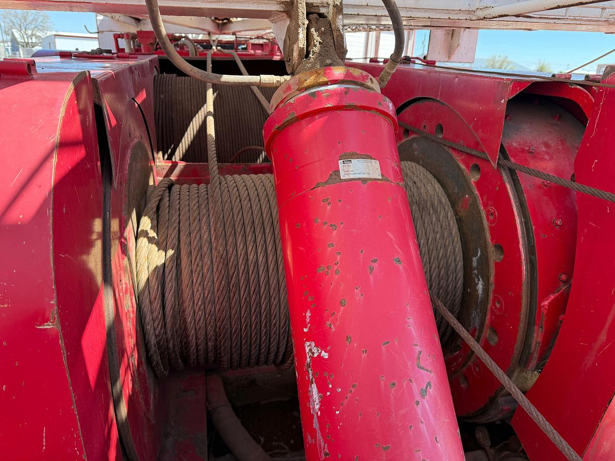Used 1984 CRANE CARRIER W5384A DD 108’-267K 5-AXLE WELL SERVICE WORKOVER RIG