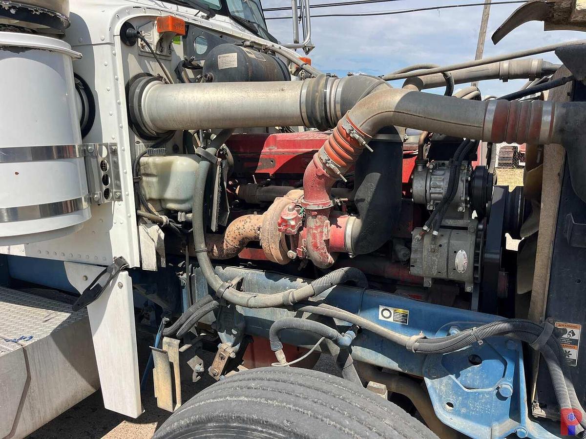 Used 2007 PETERBILT 378 T/A 36” SLEEPER TRUCK