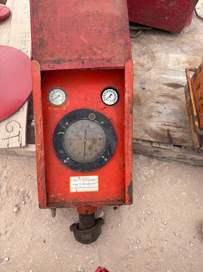 Used HYDRO MAST PAD TYPE WEIGHT INDICATOR