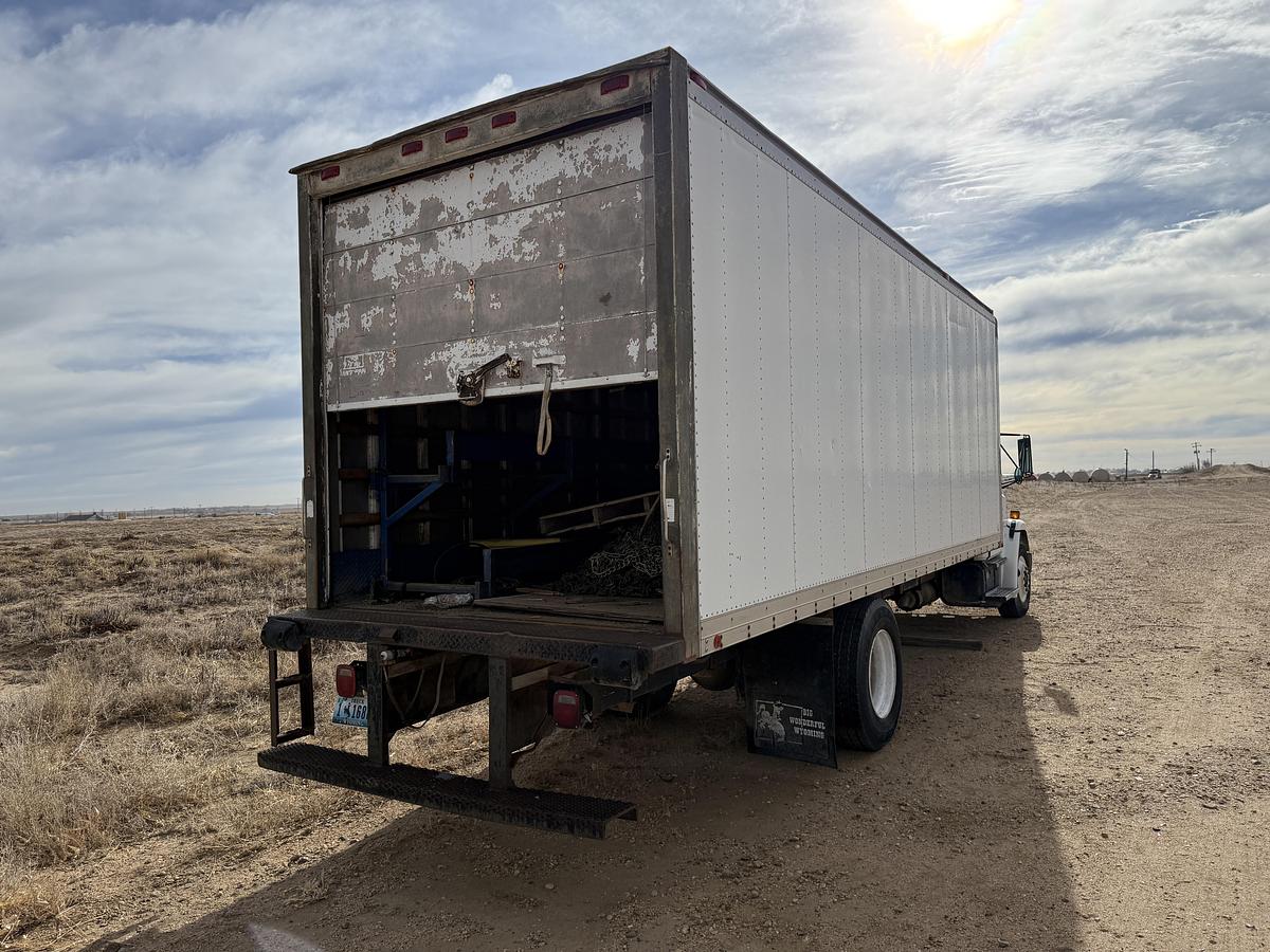 Used 1996 FREIGHTLINER FL70 S/A 24’ ENCLOSED 20K WP TUBING TEST TRUCK