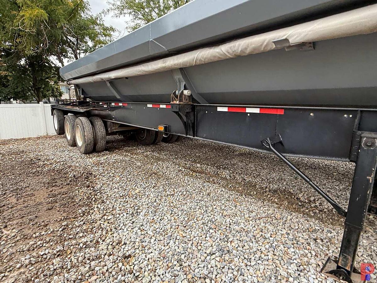 Used 2022 DEMCO 46’ TRI AXLE SIDE DUMP TRAILER