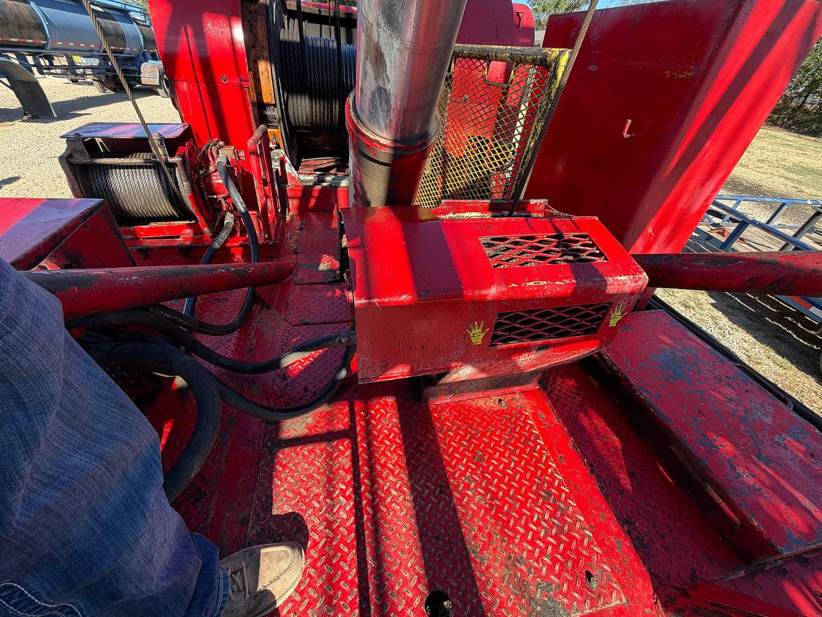 Used 1979 FRANKS EXPLORER III 1287/160 DTD-HT 96’-215K 4-AXLE WELL SERVICE WORKOVER RIG
