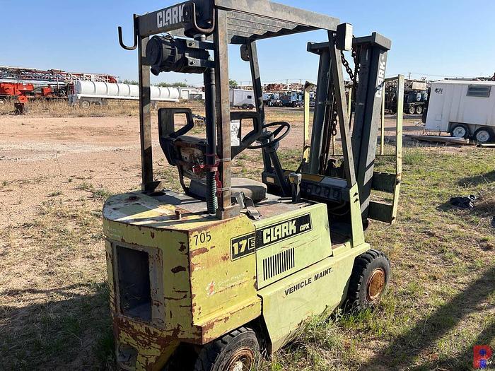 Used CLARK GPX17E 3500 LBS FORKLIFT