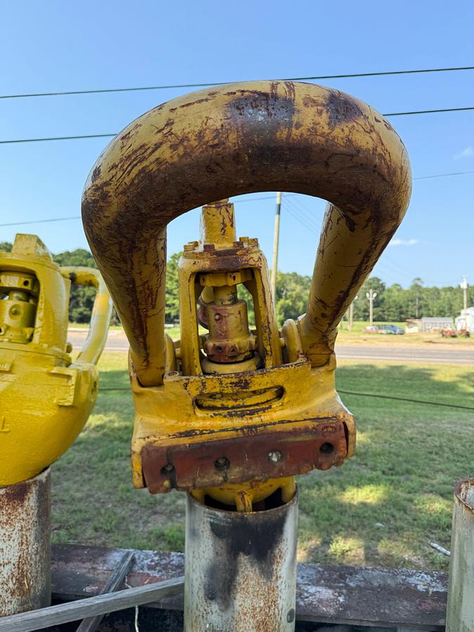 Used TSM 150-TON 4-1/2” FH BOX ROTARY SWIVEL
