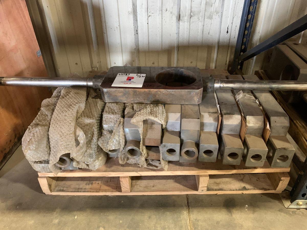 Used (13) 7 1/16 Valve Gates