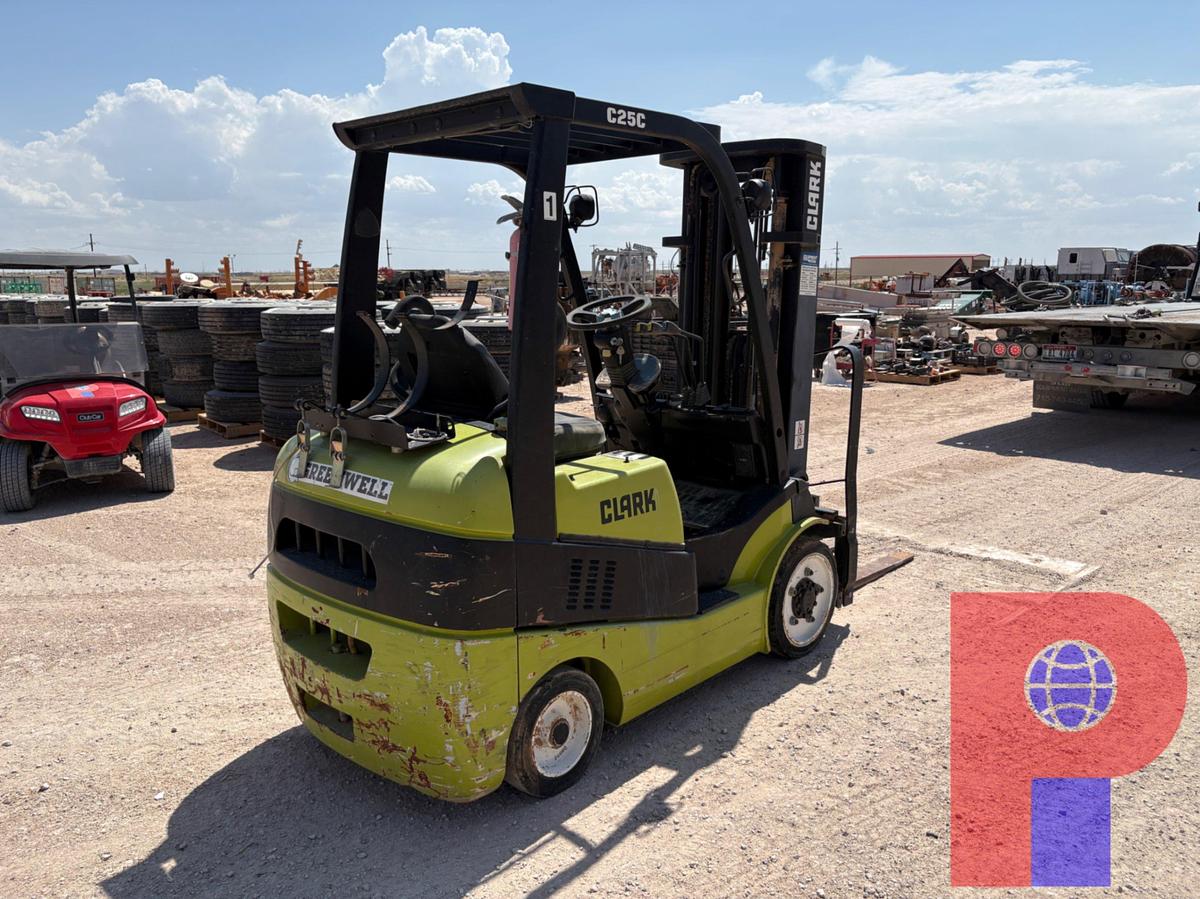 Used CLARK C25CL 4,500LB FORKLIFT