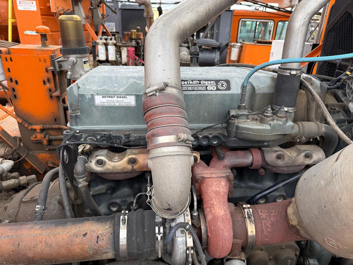 Used 1984 FRANKS MOBILRIG 300 1287/160 DTD-HT 96’-215K 4-AXLE WELL SERVICE WORKOVER RIG