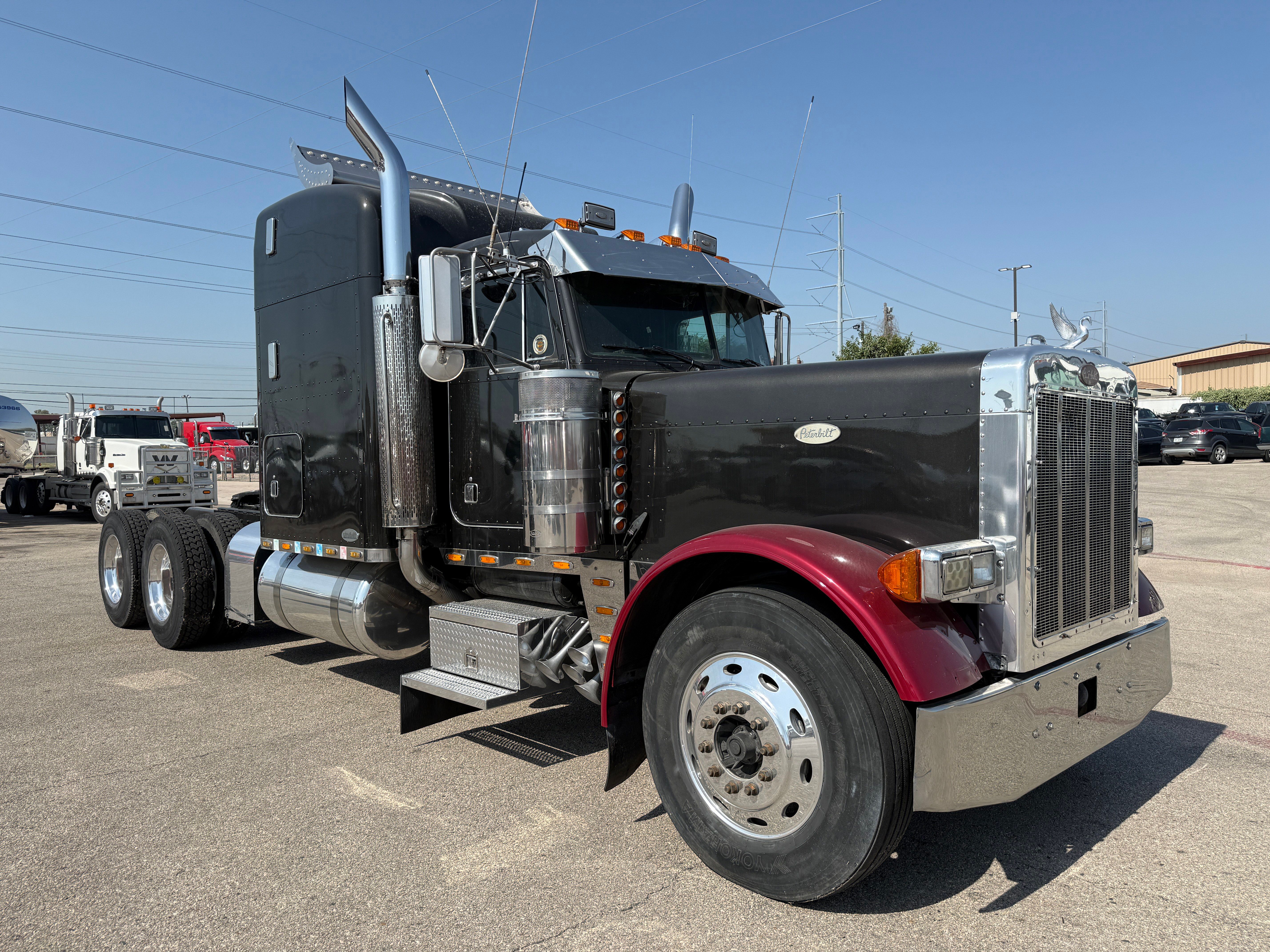 Used 2000 PETERBILT 379 EXHD SLEEPER TRUCK