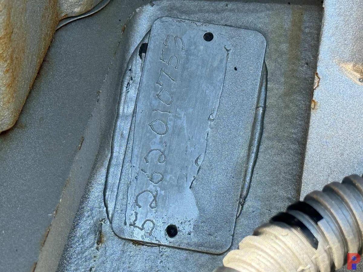 Used 2012 UE MANUFACTURING 2250 HP QUINTUPLEX 3-AXLE FRAC PUMP TRAILER (FIELD READY)