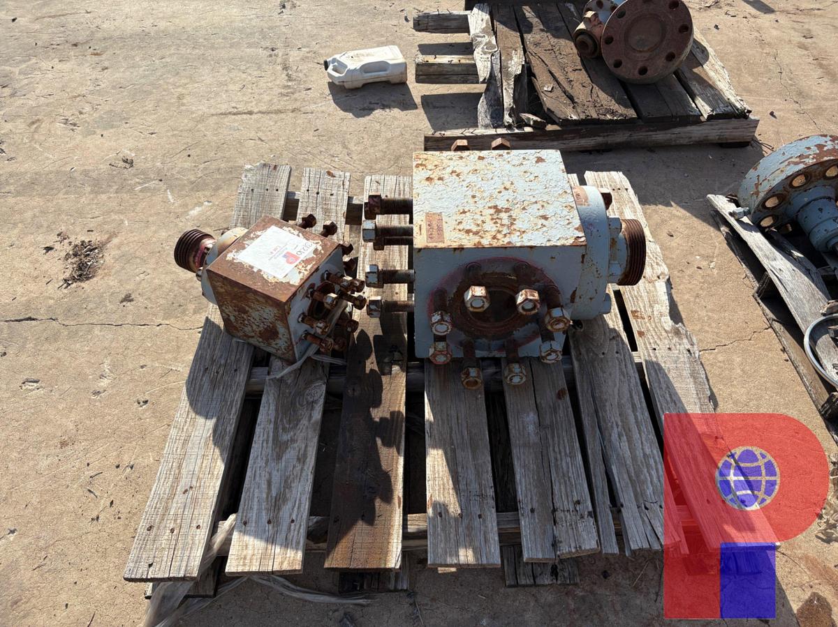 Used (4X$) (2) 4” & (2) 2” FLUID CROSSES