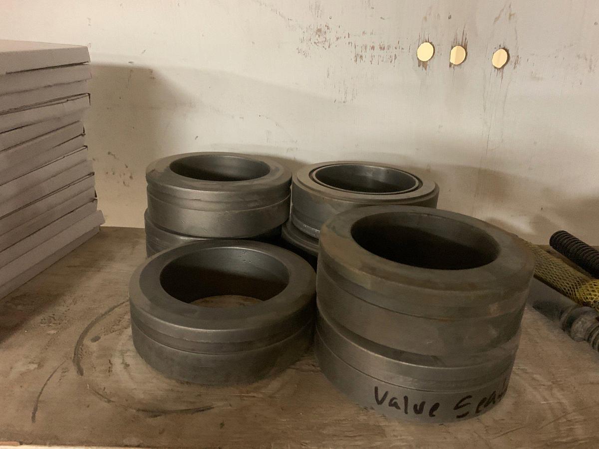 Used Lot of Valves Seats, Choke Stems, and 10k Gaskets