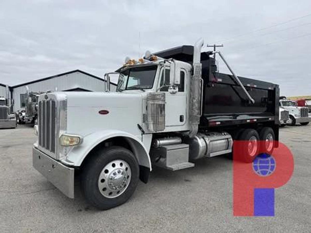 Used 2014 PETERBILT 388 T/A DUMP TRUCK