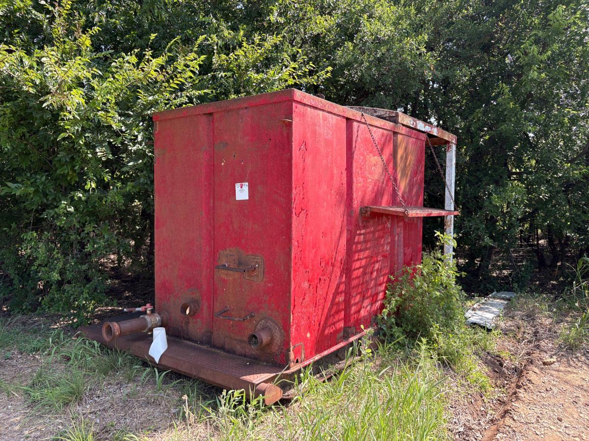Used 8.5’ x 5’ x 6.5’ open top mud tank, skidded
