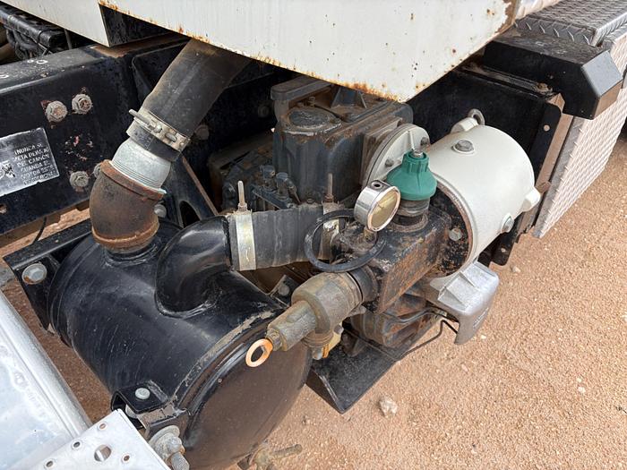 Used 2007 FREIGHTLINER M2112 T/A DAYCAB BOBTAIL VACUUM TRUCK