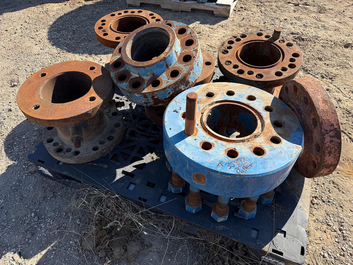 Used PALLET W/ (3) HALL STRIPPER HEADS, (1) GUIBERSON STRIPPER HEAD, (1) 7-1/16” X 4-3/4” DSA FLANGE, (2) THREADED FLANGES