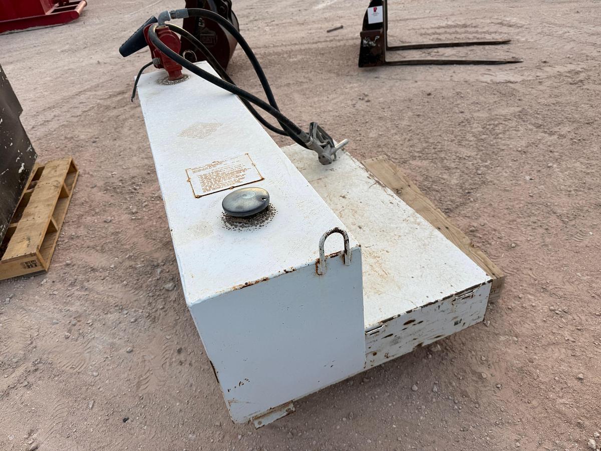 Used DELTA CONSOLIDATED 100-GAL L-SHAPE FUEL TANK W/ FILLRITE PUMP & NOZZLE
