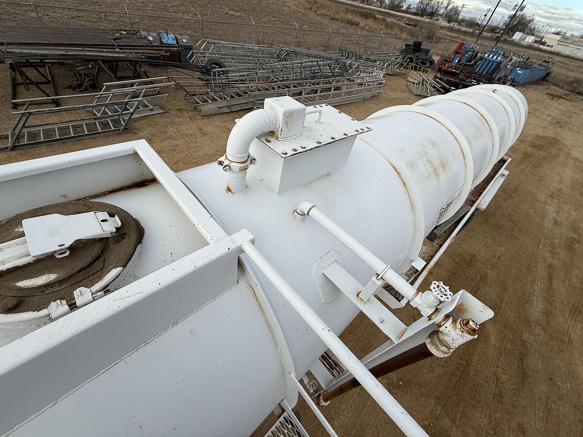 Used 2014 OVERLAND TANK INC 5,460 GAL. 2-COMP. T/A WATER TRANSPORT TRAILER