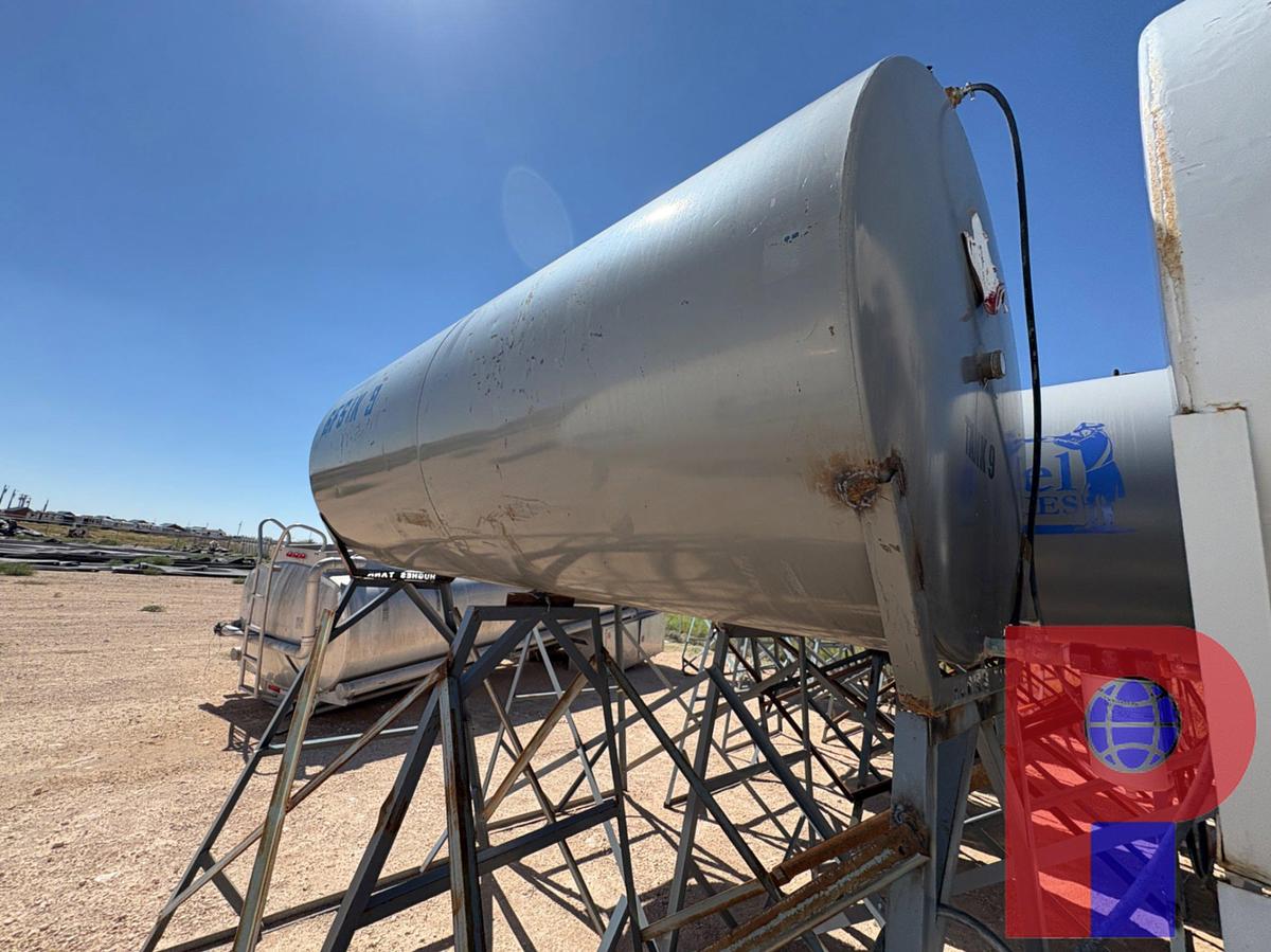 Used HUGHES 10’ X 4’ 1,000GALLON GRAVITY FED FUEL TANK
