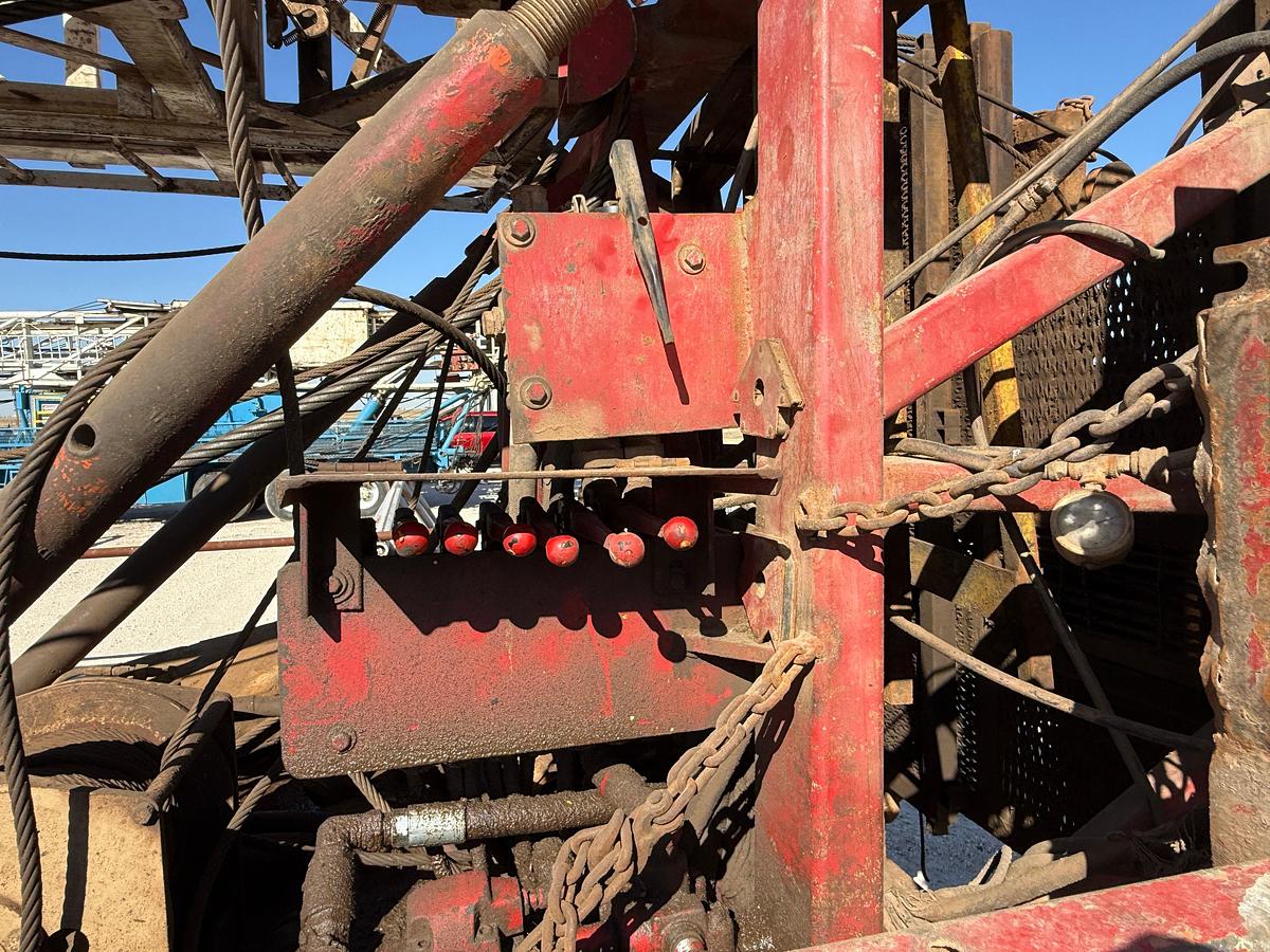 Used 1982 COOPER LTO-550 DD (97’-200K) 5-AXLE WORKING WELL SERVICE RIG PACKAGE LOTS TO INCLUDE 97 - 97F
