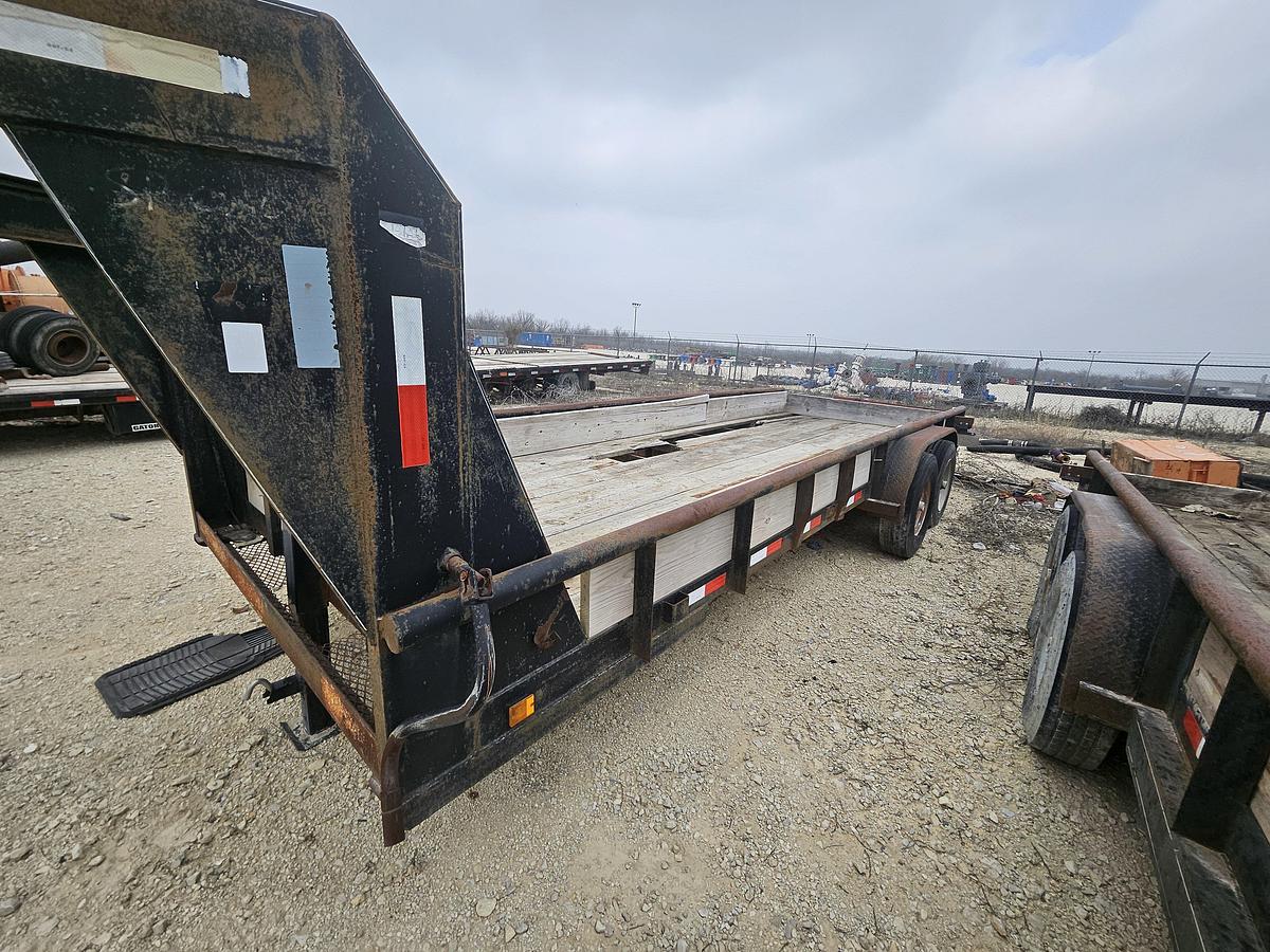 Used 2013 CENTEX 20' T/A GOOSENECK TRAILER