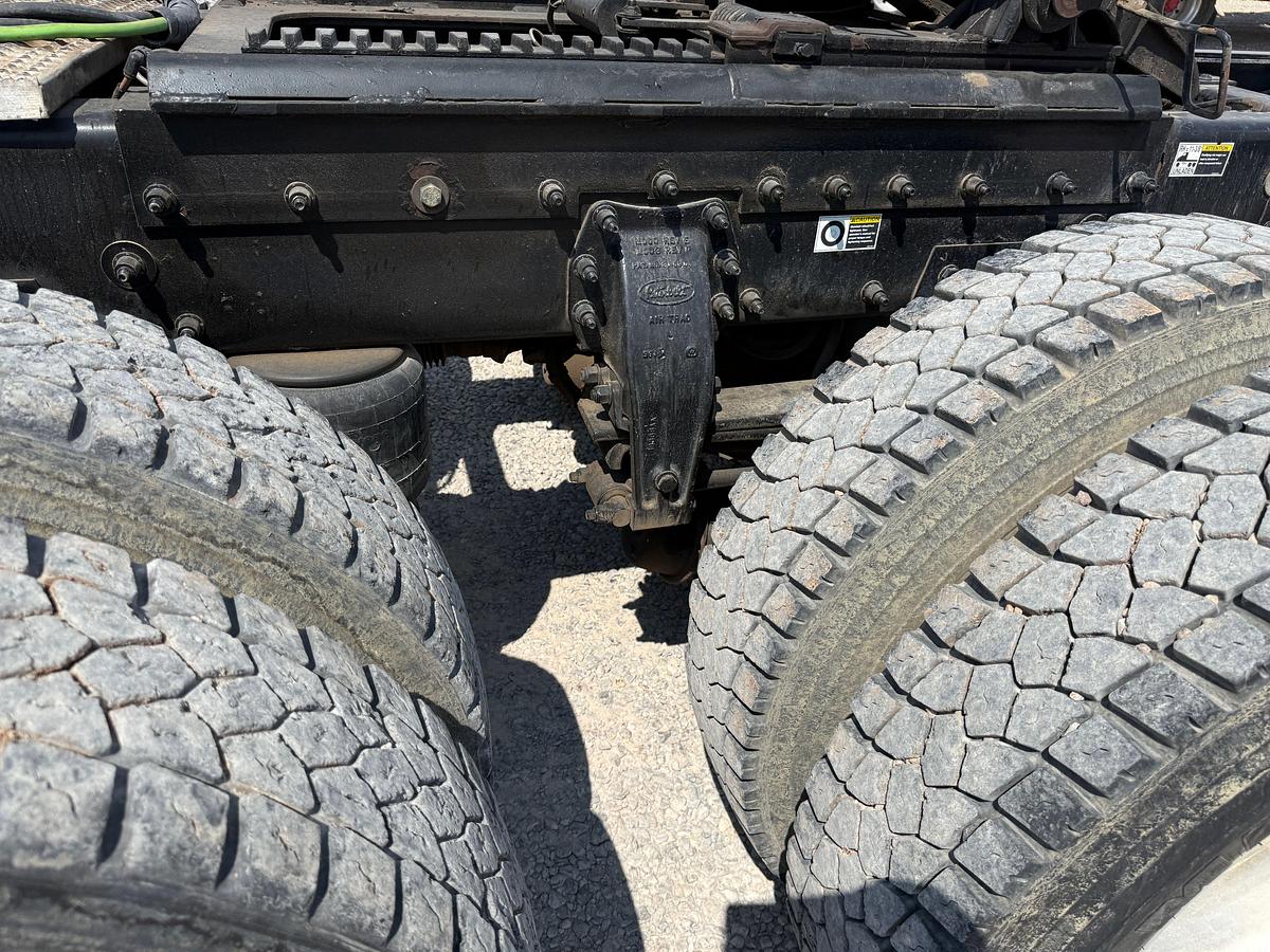 Used 2013 PETERBILT 367 TRI-DRIVE COILED TUBING SUPPORT WET KIT TRUCK