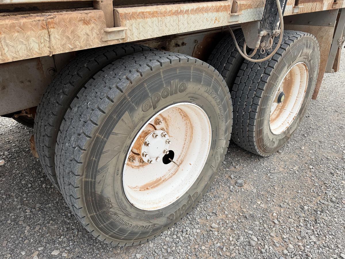 Used WATSON HOPPER SWAB RIG MTD. ON 2007 INTERNATIONAL TRUCK