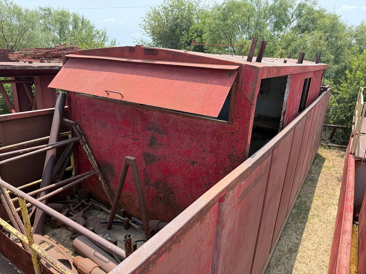 Used 40’L x 9.6’W x 7.4’H OPEN TOP WATER TANK & TOP DOGHOUSE SKIDDED