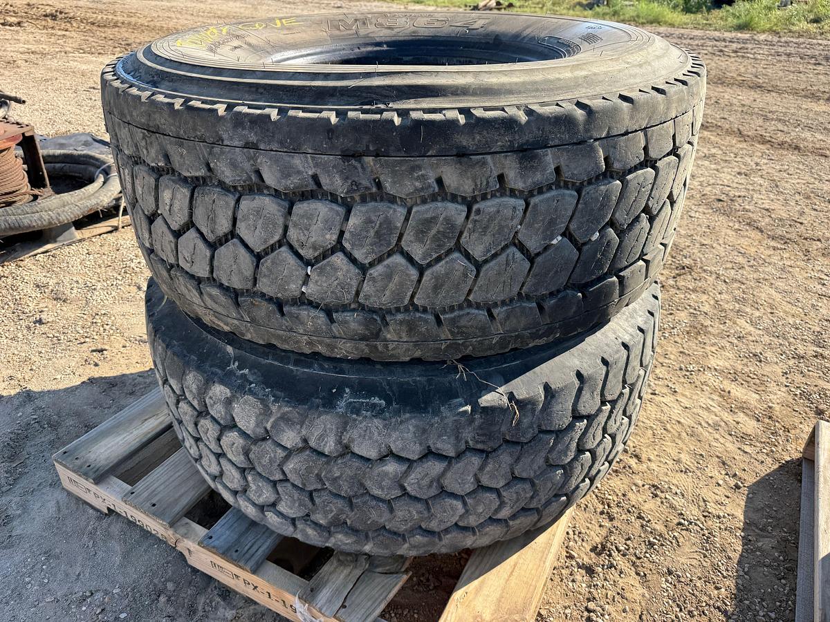 Used (2) PALLETS W/ (3) 445/65R22.5 & (1) 425/65R22.5 TIRES