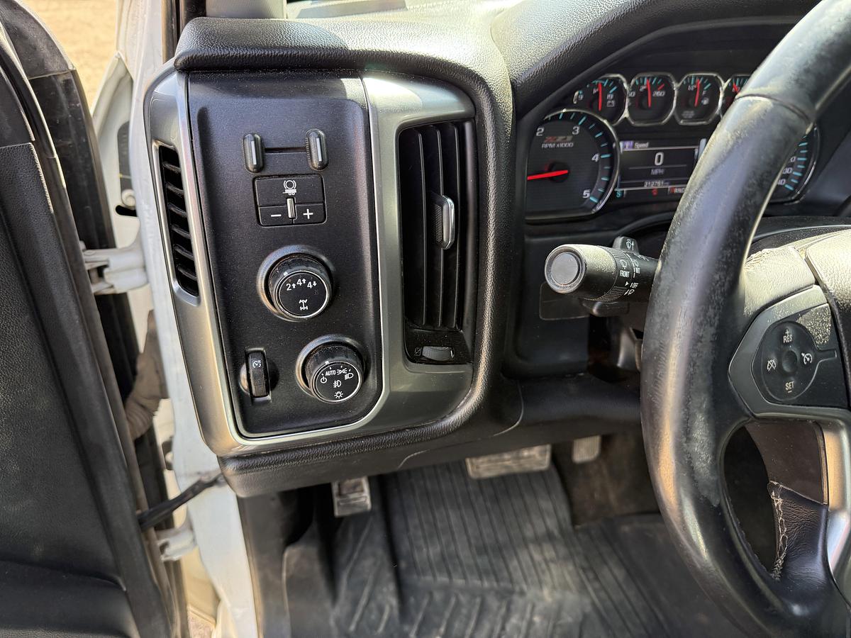 Used 2017 CHEVROLET  SILVERADO 2500HD Z71 4WD CREW CAB PICKUP TRUCK