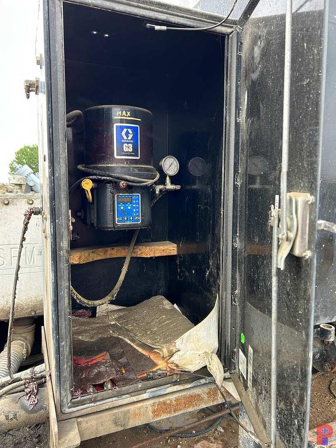 Used 2005 MACK CV513 T/A CEMENT SPM TRIPLEX PUMP TRUCK