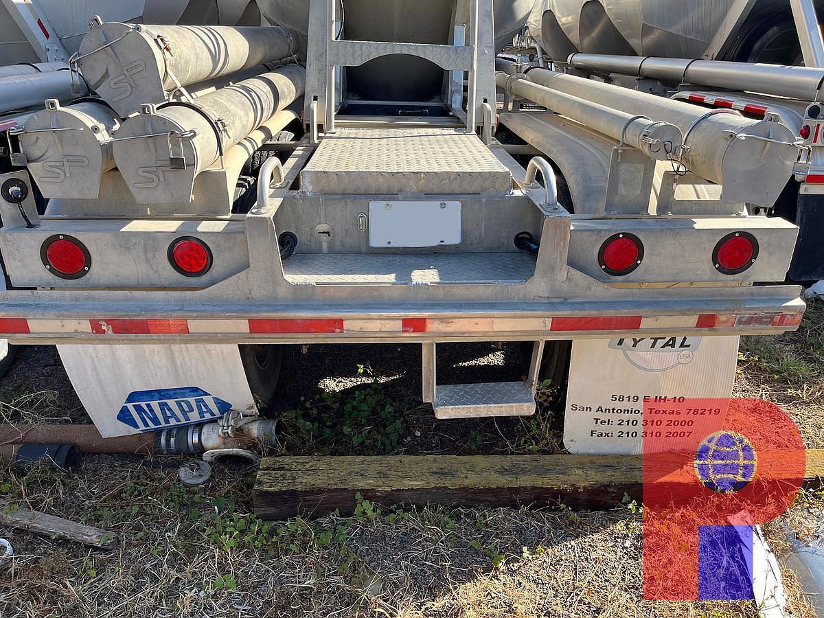 Used 2015 TYTAL PNEUMATIC TRAILER