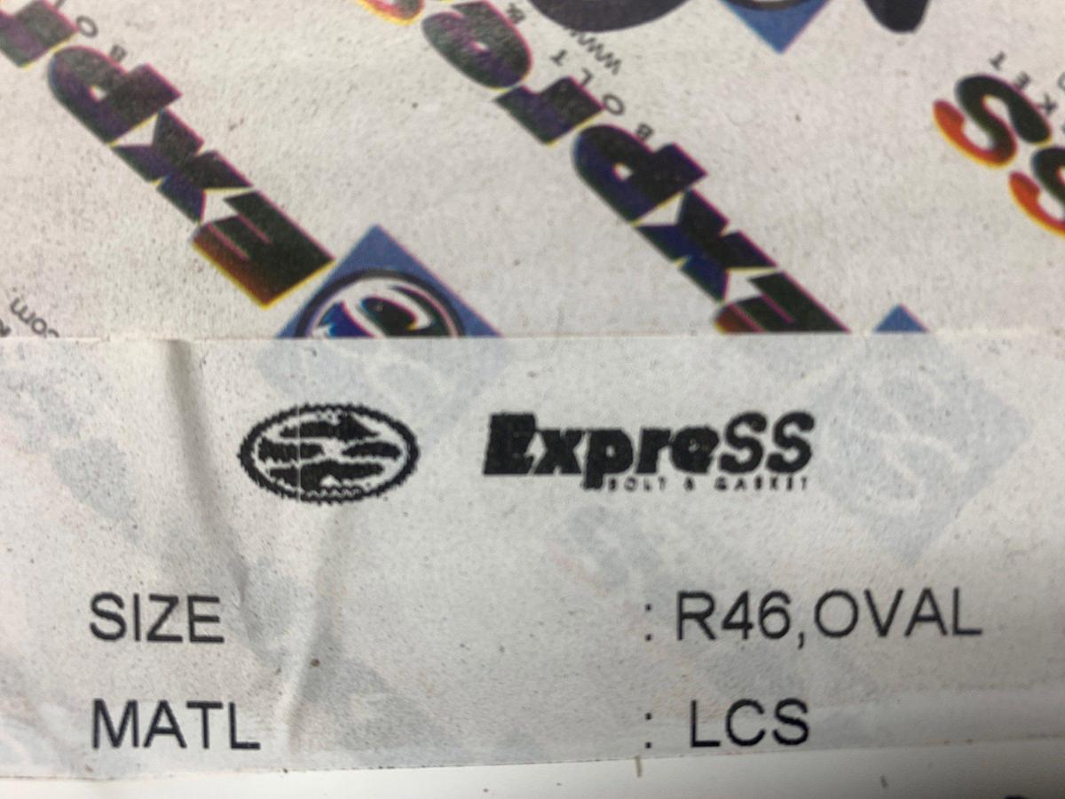 Used (57) R45, R46, R47 Oval Flange Gaskets