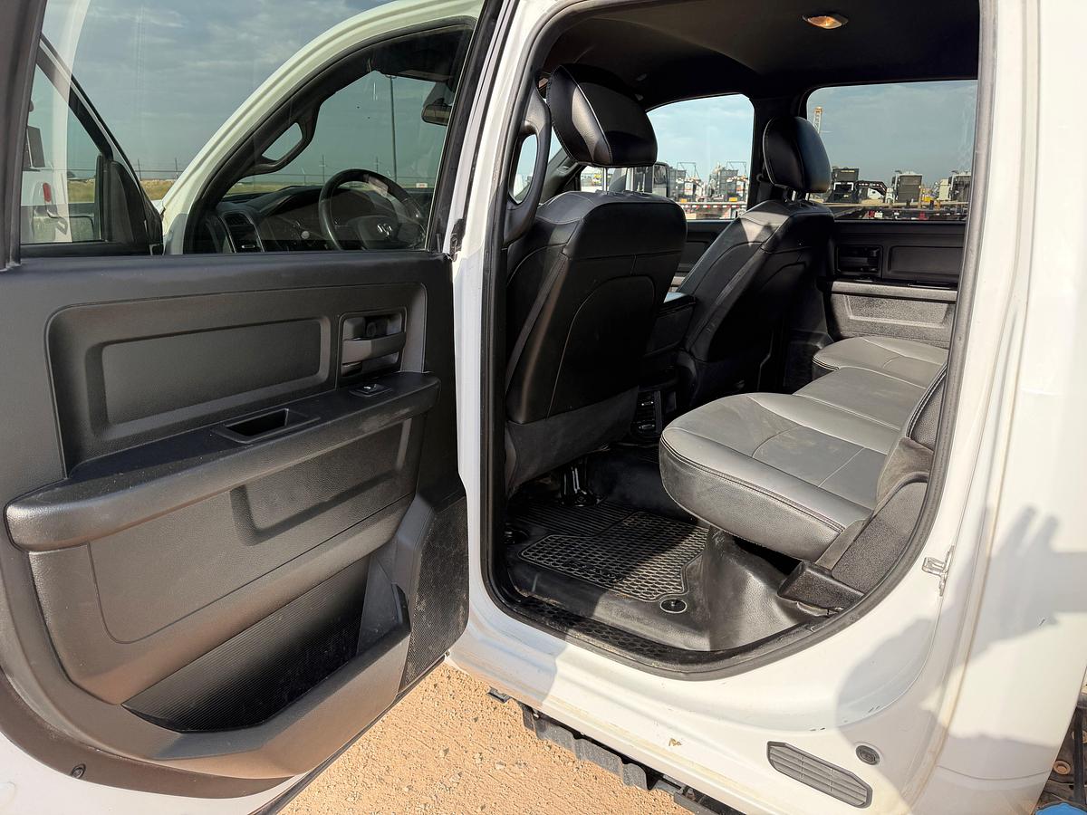 Used 2024 RAM 3500 CREW CAB MECHANICS TRUCK. 4X4